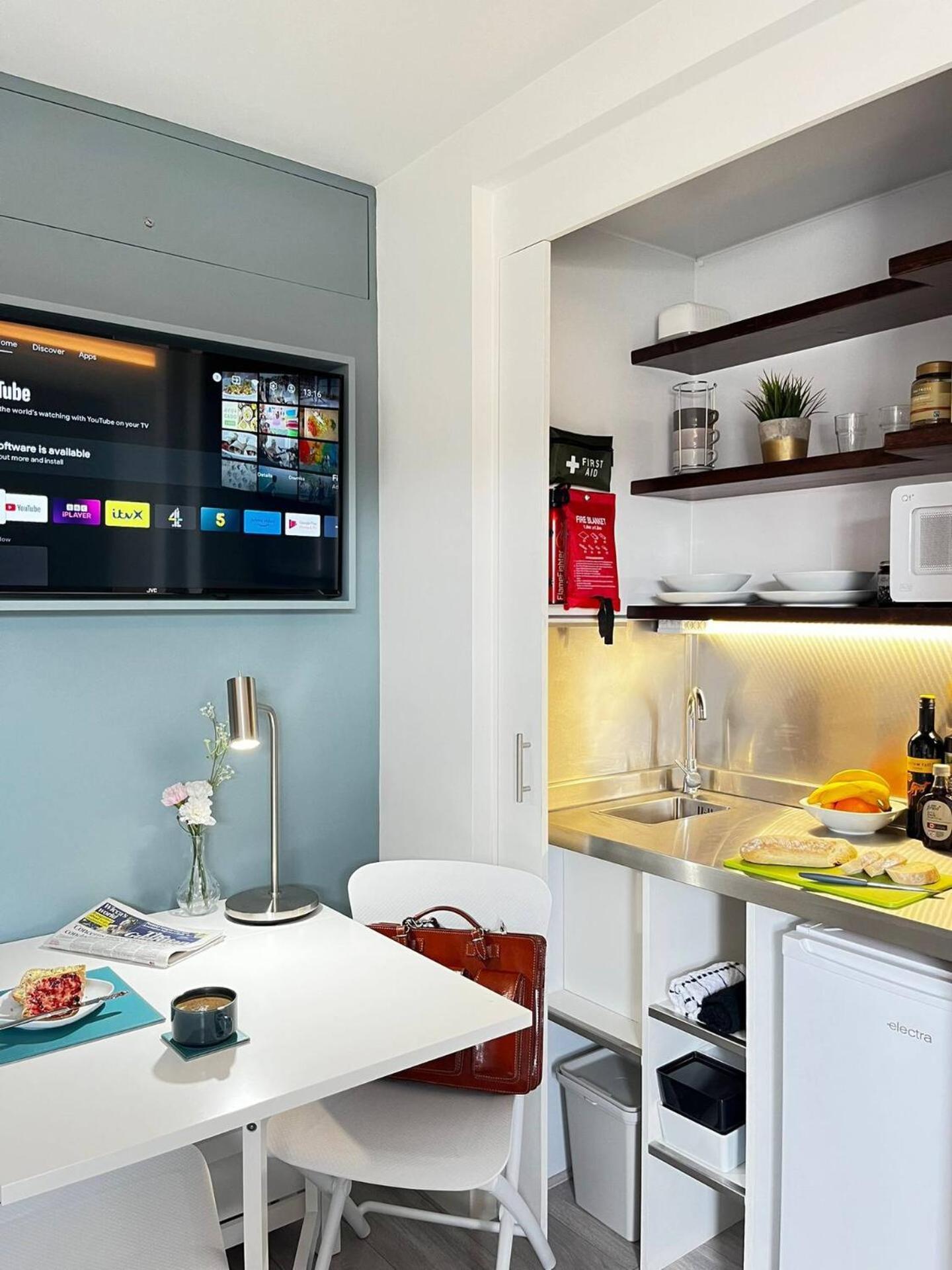 Apt 09 Stylish Studio Steps From Sea & Promenade Brighton ภายนอก รูปภาพ