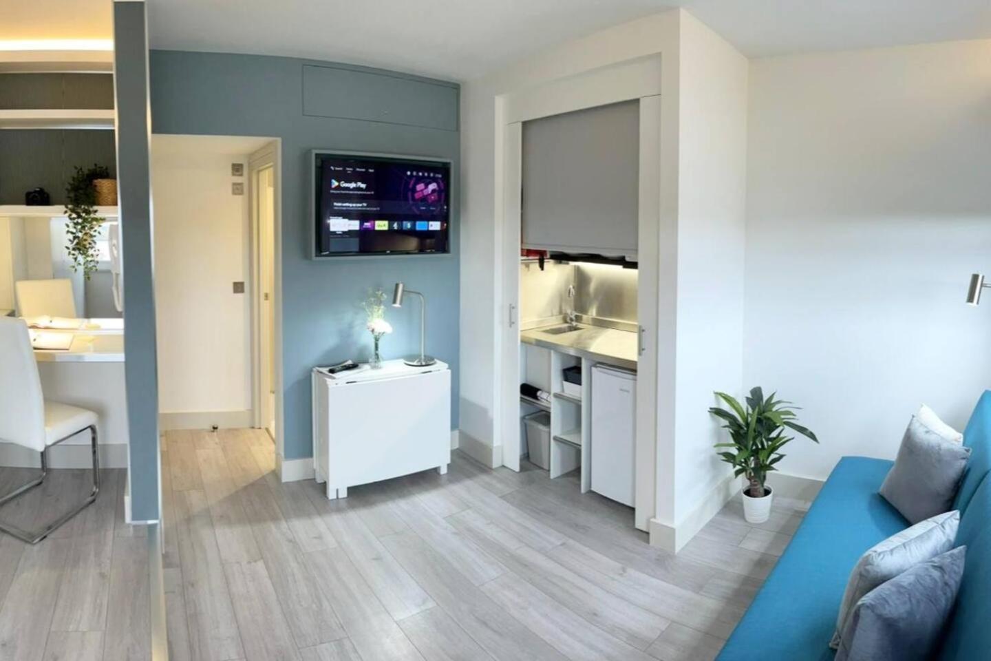 Apt 09 Stylish Studio Steps From Sea & Promenade Brighton ภายนอก รูปภาพ