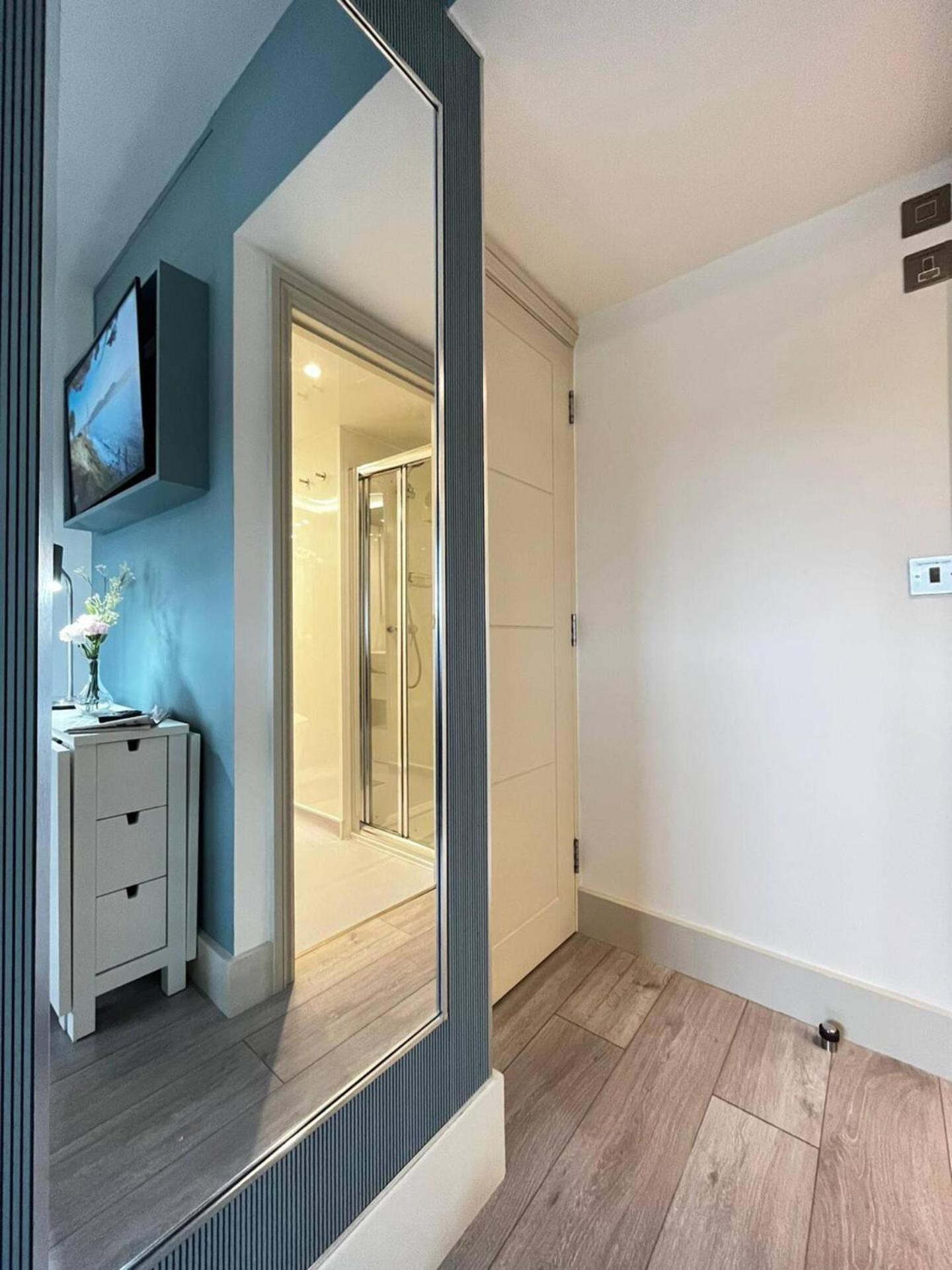 Apt 09 Stylish Studio Steps From Sea & Promenade Brighton ภายนอก รูปภาพ