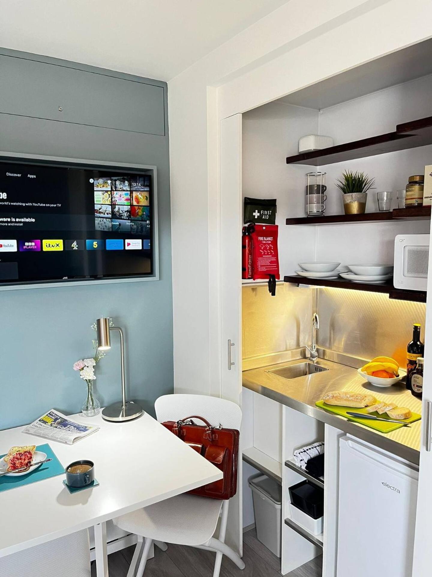 Apt 09 Stylish Studio Steps From Sea & Promenade Brighton ภายนอก รูปภาพ